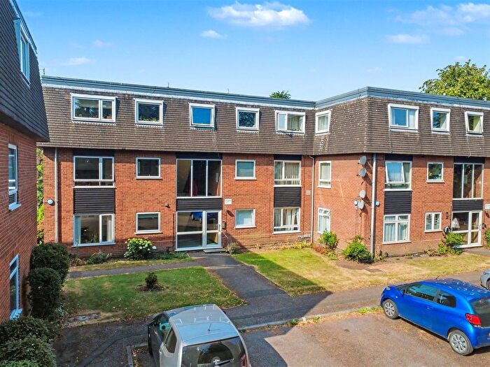 2 Bedroom Flat For Sale In Linden Court, Liden Grove, Beeston Rylands, NG9