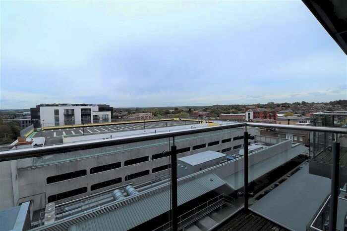 1 Bedroom Flat To Rent In Armstrong House, Uxbridge, UB8