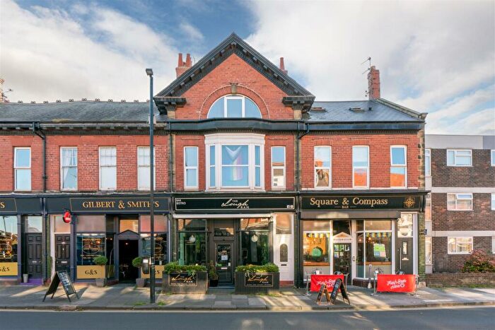 2 Bedroom Maisonette To Rent In Park View, Whitley Bay, NE26