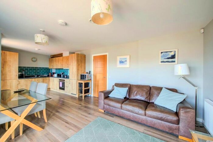2 Bedroom Flat To Rent In Bridge Street, Edinburgh, EH15