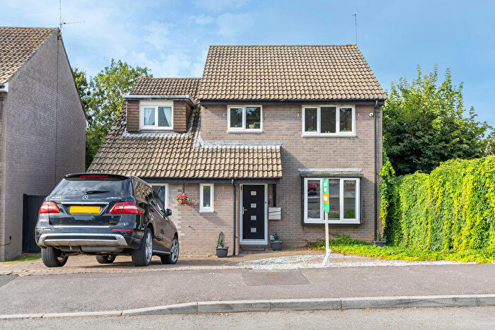 4 Bedroom Detached House For Sale In Bassett Road, Penarth, CF64