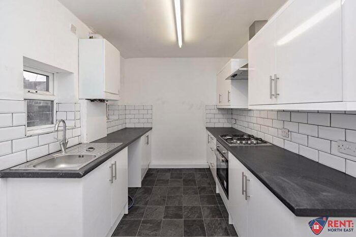 2 Bedroom Flat To Rent In Hyde Park Street, Gateshead, NE8