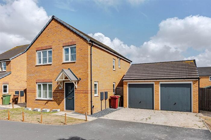 4 Bedroom Detached House For Sale In Cornfield Way, Winterton, DN15