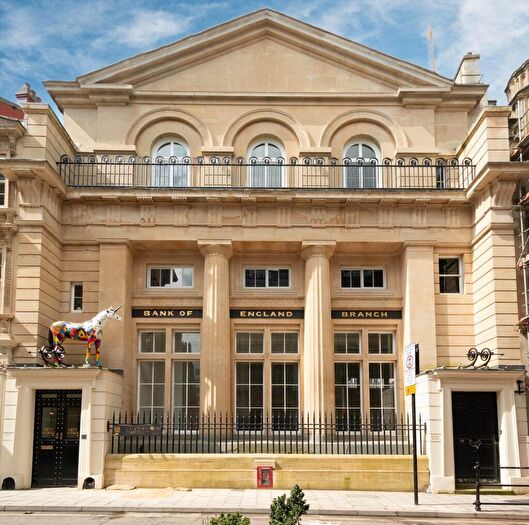 2 Bedroom Flat For Sale In The Royal Mint, Broad Street, Bristol, BS1