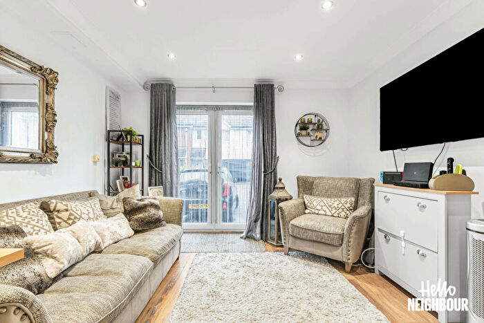 2 Bedroom Apartment To Rent In Casterbridge House, Hardy Avenue, Dartford, DA1