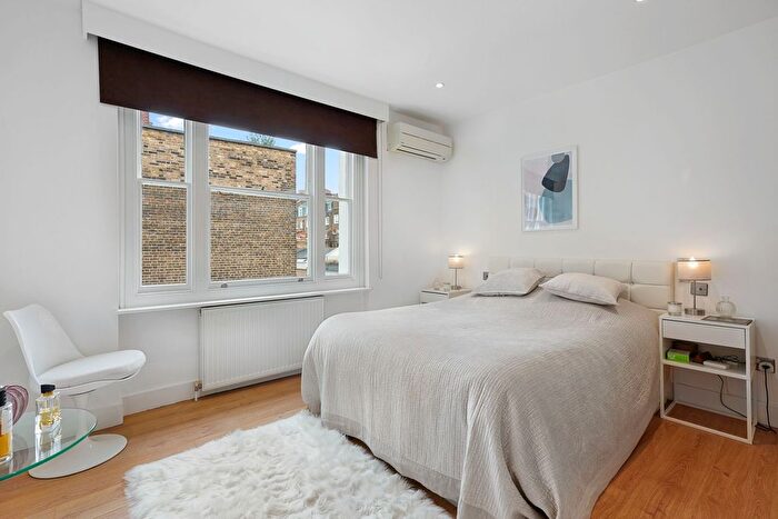1 Bedroom Flat To Rent In Weymouth Street, Marylebone, London, W1G