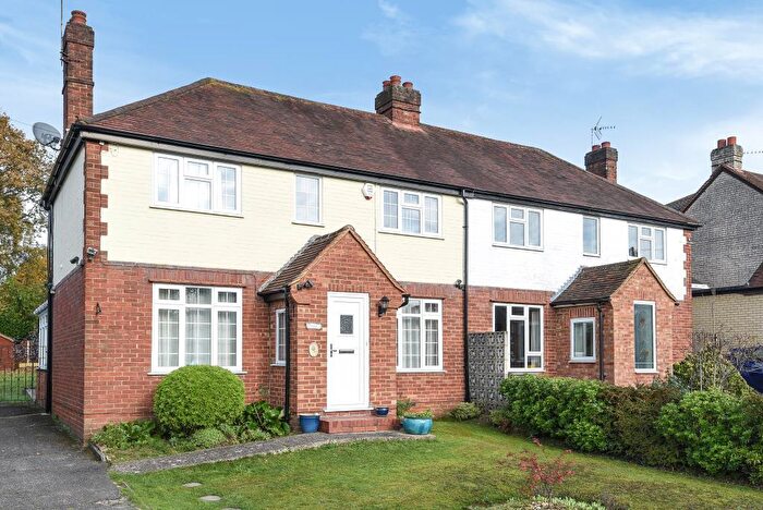 3 Bedroom Semi-Detached House To Rent In Amersham, Buckinghamshire, HP7