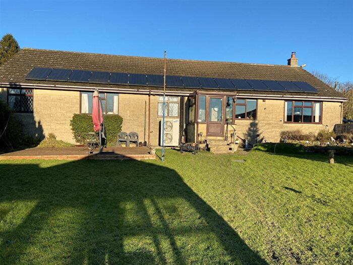 Detached Bungalow For Sale In Sycamore Lodge Farm, Foxholes Lane, Tansley, DE4