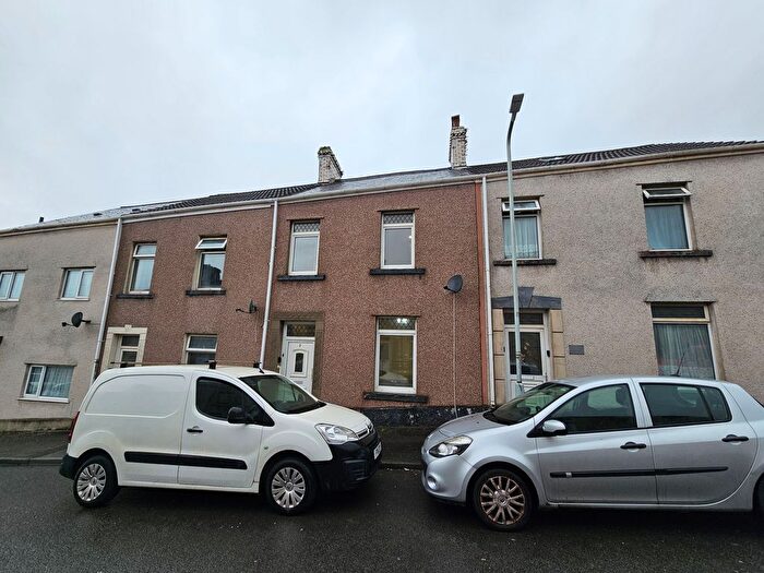 3 Bedroom Terraced House To Rent In Grafog Street, Swansea, SA1