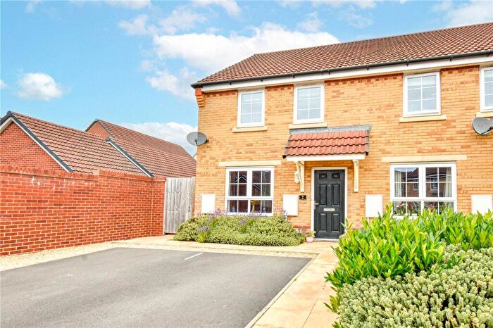 2 Bedroom End Of Terrace House For Sale In Ruddles Field, Devizes, Wiltshire, SN10