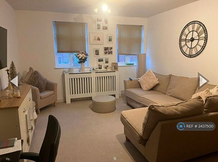 1 Bedroom Flat To Rent In Arcade Chambers, Brentwood, CM14