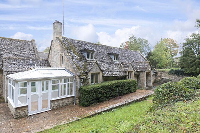3 Bedroom House To Rent In Fulbrook, Oxfordshire, OX18