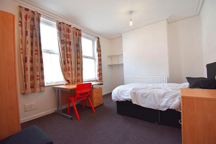 1 Bedroom End Of Terrace House To Rent In Grantham Street, Coventry, CV2