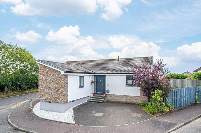 2 Bedroom Detached Bungalow For Sale In Donaldsons Court, Lower Largo, KY8