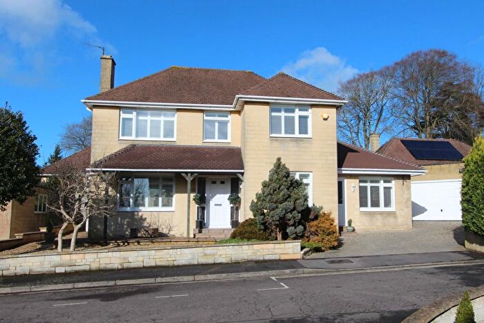 4 Bedroom Detached House To Rent In St Stephens Close, Bath, BA1