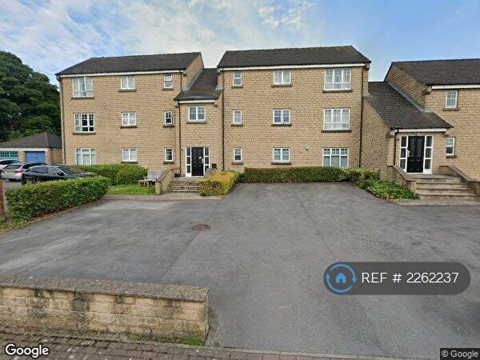 3 Bedroom Flat To Rent In Jacana Way, Bradford, BD6