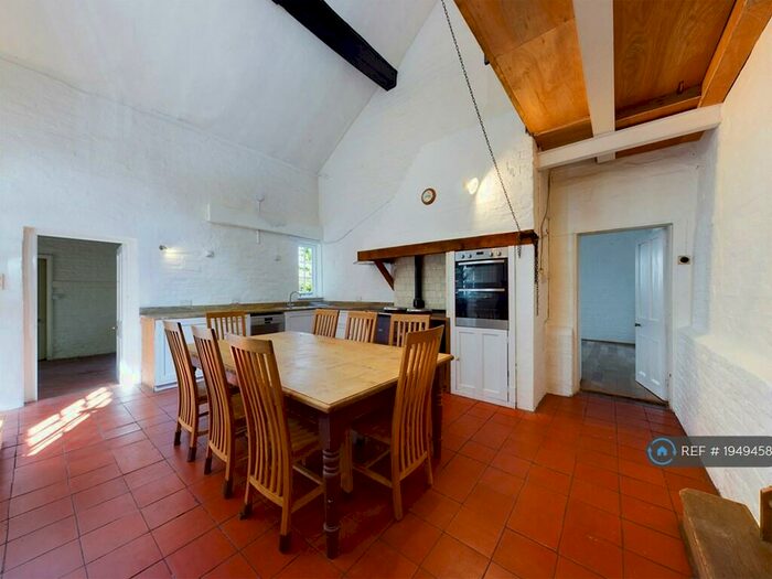 3 Bedroom Semi-Detached House To Rent In Old Compton Lane, Farnham, GU9