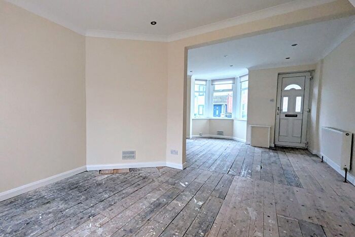2 Bedroom Terraced House For Sale In Anns Hill Road, Gosport, PO12