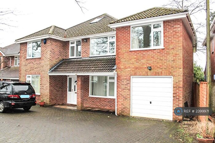 6 Bedroom Detached House To Rent In Oakwood Road, Southampton, SO53