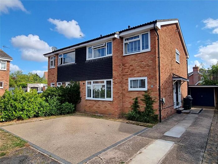 4 Bedroom Semi-Detached House For Sale In Mallard Close, Kelvedon, Essex, CO5
