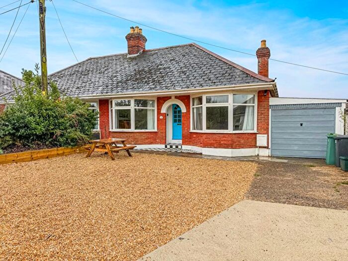 3 Bedroom Semi-Detached Bungalow To Rent In Cockleton Lane, Gurnard, Cowes, PO31