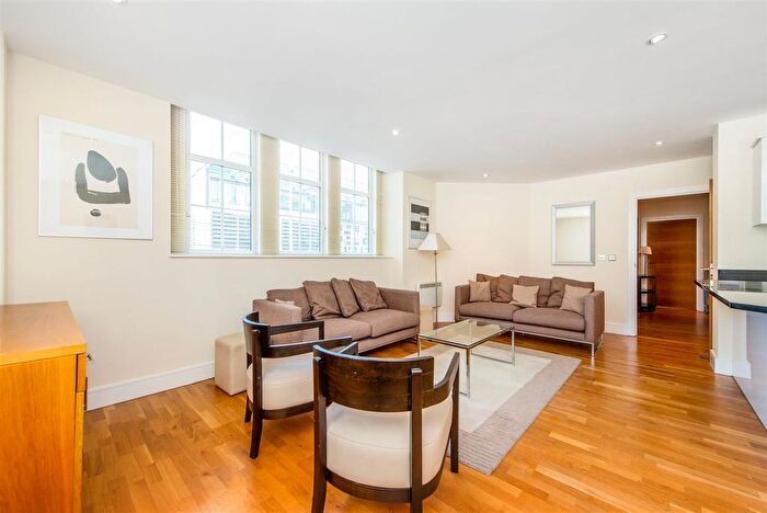 2 Bedroom Flat To Rent In Romney House, Marsham Street, Westminster, London, SW1P
