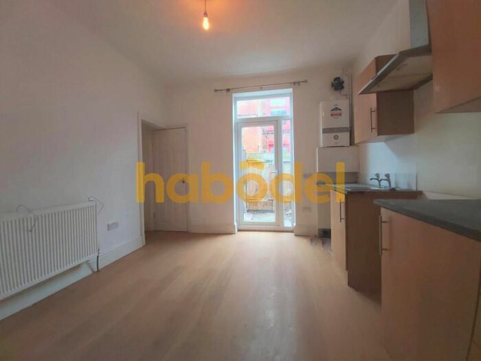 2 Bedroom Terraced House To Rent In Dudley Avenue, Mayfield Street, Hull, HU3