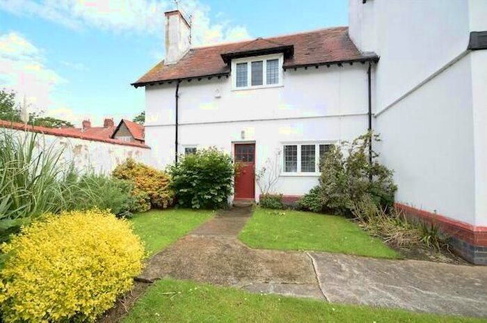 2 Bedroom End Of Terrace House To Rent In Lower Road, Port Sunlight, Wirral, CH62