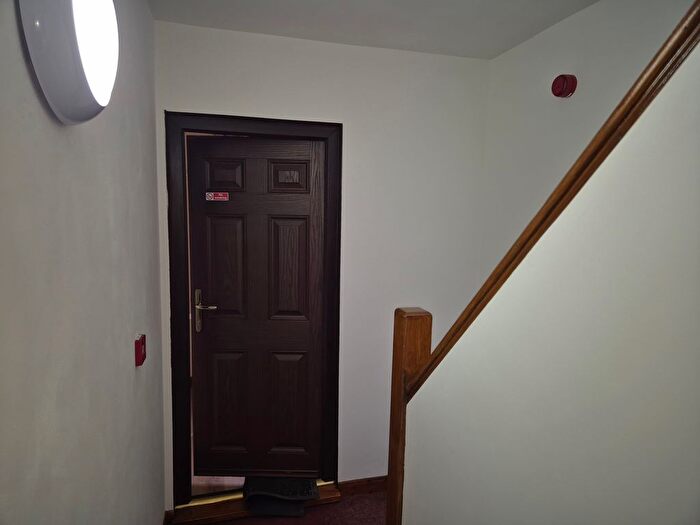 2 Bedroom Flat To Rent In High Street, Clapham, MK41