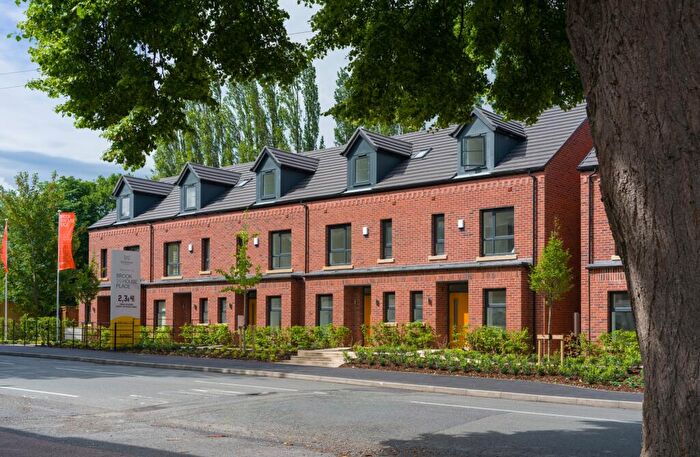 3 Bedroom Terraced House For Sale In Brook House Place, Barton Rd - Urmston (The Altrincham), M41