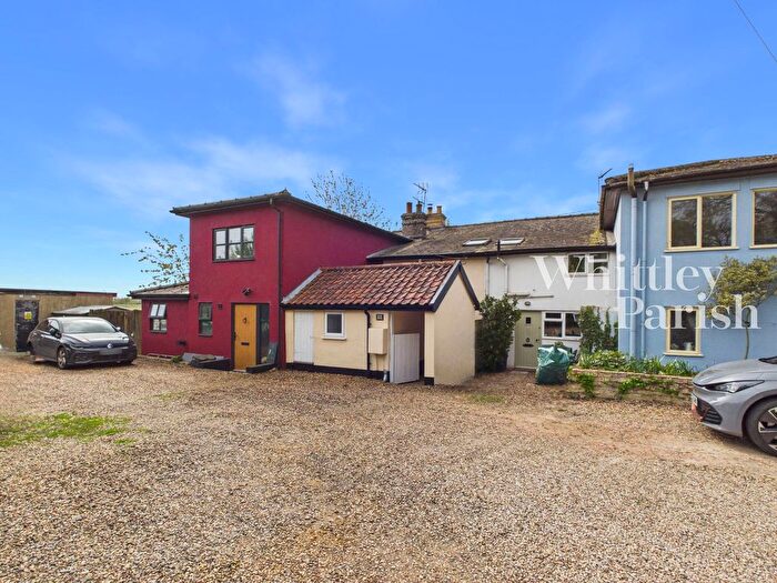 2 Bedroom Cottage For Sale In Norwich Road, Dickleburgh, Diss, IP21