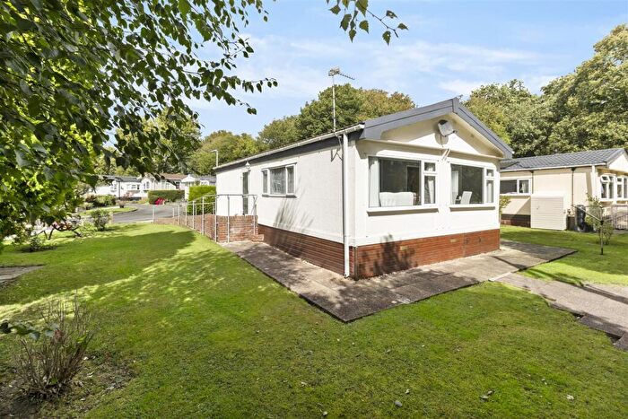 2 Bedroom Park Home For Sale In Forest Way, Deanland Wood Park, BN27