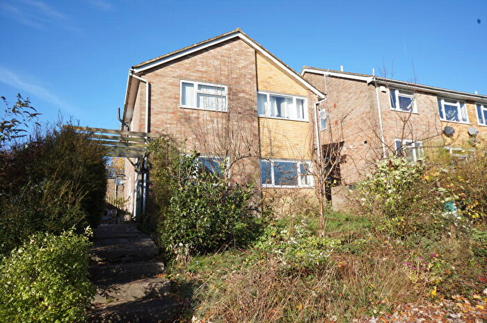 2 Bedroom Apartment To Rent In Southview Rise, Alton, Hants, GU34