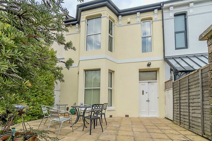 4 Bedroom Terraced House To Rent In Lisson Grove, Mutley, Plymouth, PL4