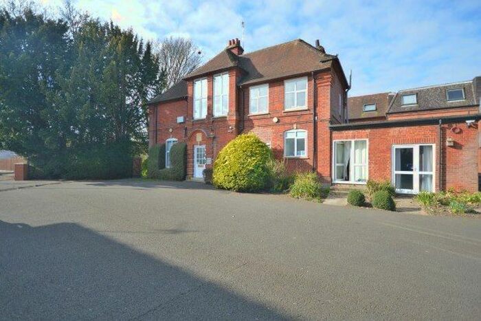 1 Bedroom Flat To Rent In Harvey Goodwin Gardens, Cambridge CB4