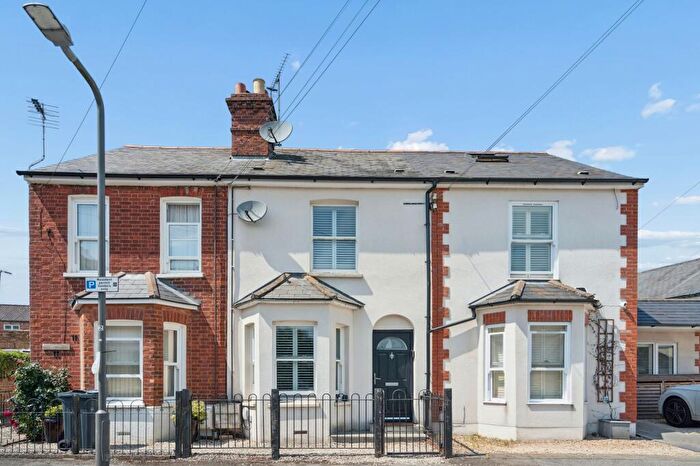 2 Bedroom Terraced House For Sale In Kings Road, High Wycombe, HP11