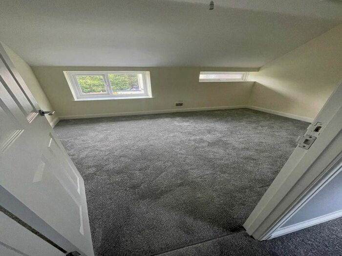 4 Bedroom Property To Rent In Tan Yr Allt, High Street, Sennybridge, LD3