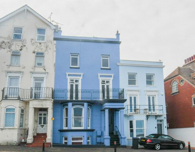 1 Bedroom Flat To Rent In Central Parade, Herne Bay, CT6