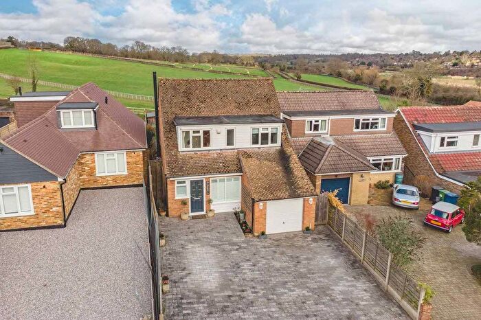 4 Bedroom Detached House For Sale In Boundary Road, Chalfont St Peter, SL9