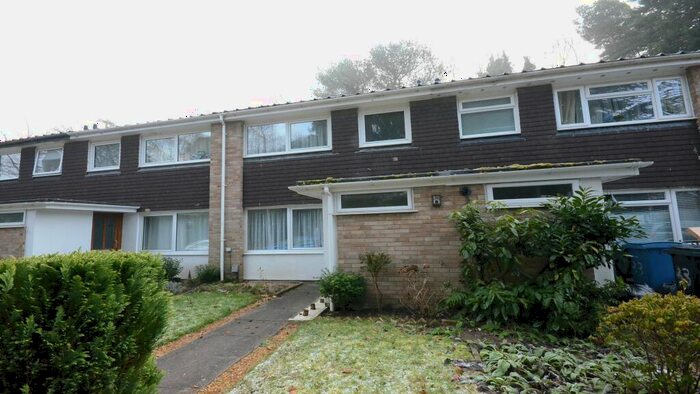 3 Bedroom Terraced House To Rent In Woodlands Fleet, GU51