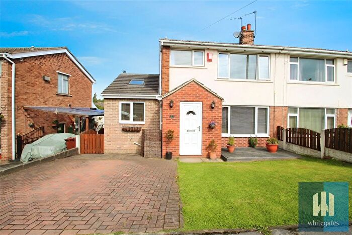 3 Bedroom Semi-Detached House To Rent In Woodleigh Crescent, Ackworth, Pontefract, West Yorkshire, WF7