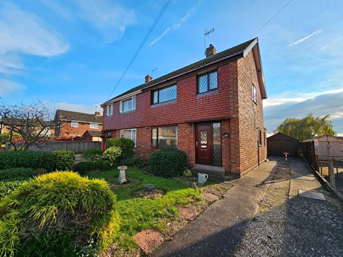 3 Bedroom Property To Rent In Fairfield Road, Scunthorpe, DN15