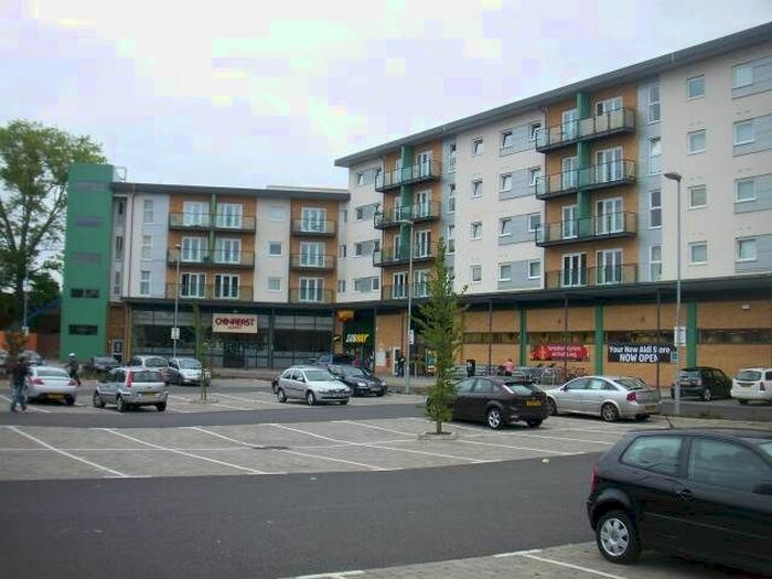 2 Bedroom Flat To Rent In Parkhouse Court, Hatfield, Hertfordshre, AL10