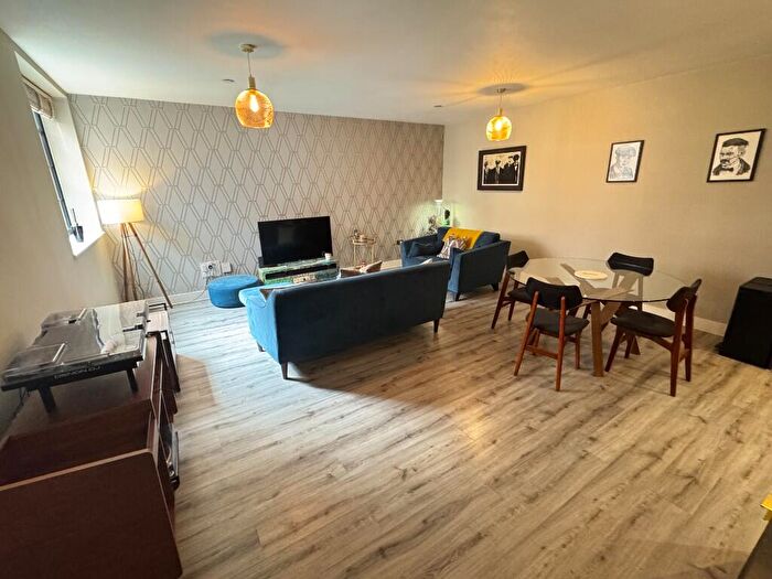 2 Bedroom Apartment To Rent In Million Pen, Legge Lane, B1