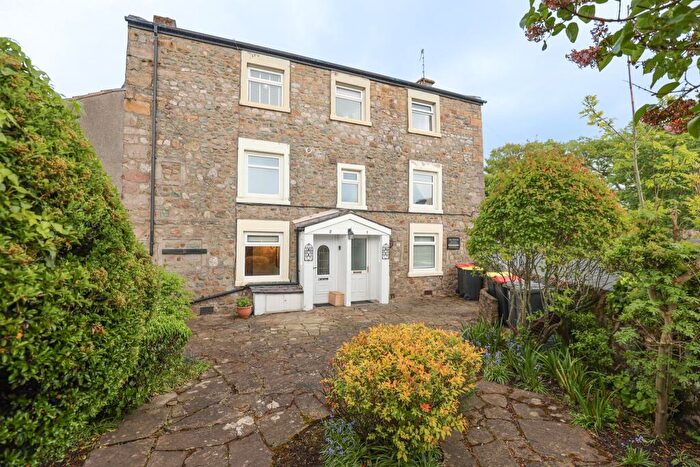 2 Bedroom Flat For Sale In Hest Bank Lane, Hest Bank, Lancaster, LA2