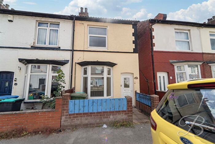 2 Bedroom End Of Terrace House For Sale In Howard Road, Mansfield, NG19