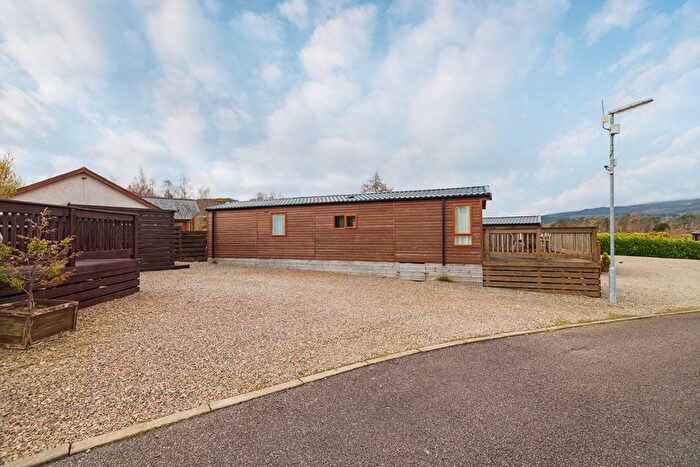 2 Bedroom Mobile/park Home For Sale In Loch Ness Lodge Retreat Market Hill, Fort Augustus, PH32