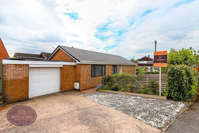 3 Bedroom Detached Bungalow For Sale In Foxglove Road, Newthorpe, Nottingham, NG16