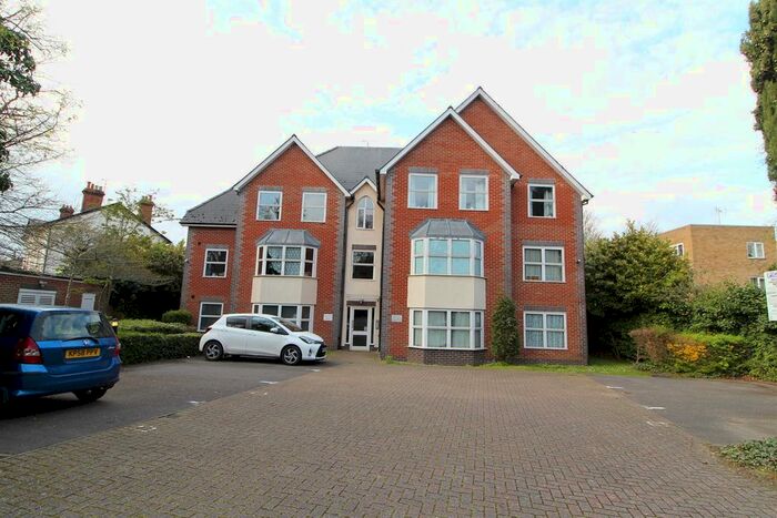 2 Bedroom Flat To Rent In Dean House, Reading, RG1