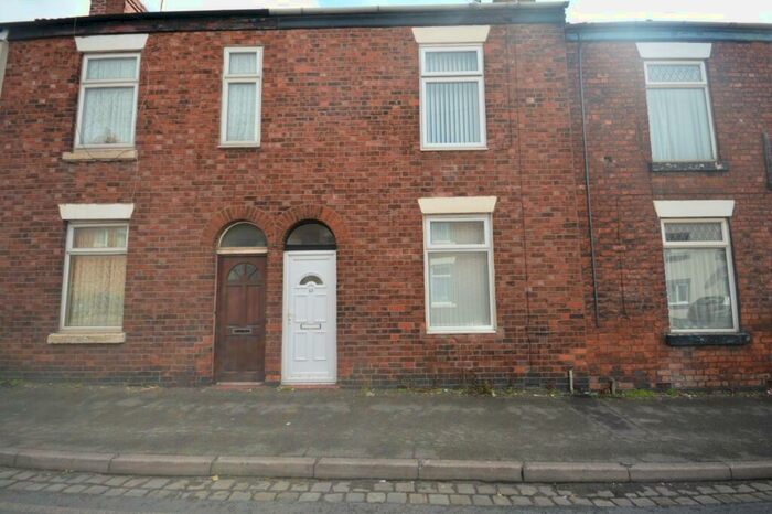 2 Bedroom Semi-Detached House To Rent In Middlewich Street, Crewe, CW1